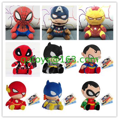 juguetes de la felpa de The Avengers del Marvel Comics de la historieta 8inch para la máquina del juguete de la venta de la grúa